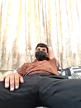 Ritesh08679 online show from April 26, 2026, 6:32 am
