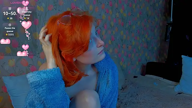 Squirrel Bunny online show from October 16, 2025, 4:26 pm