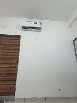 Snapshot of Lusty_Desi chatting on October 3, 2025, 4:47 am Lusty Desi online show from October 3, 2025, 4:47 am