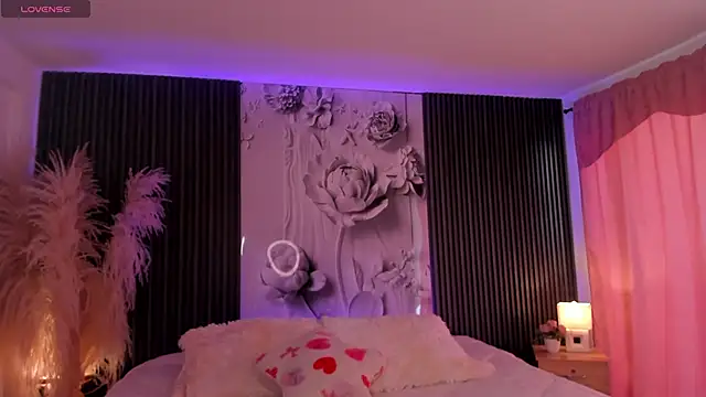 ShaniaDaniels online show from March 22, 2026, 8:54 pm