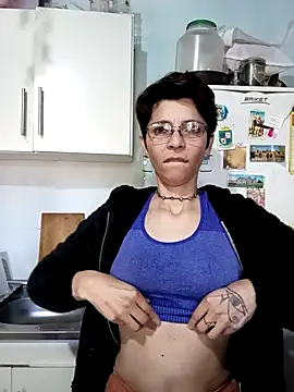 Lulypsicologasexual online show from September 21, 2025, 8:36 pm