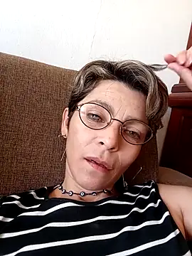 Lulypsicologasexual online show from December 15, 2025, 5:08 pm