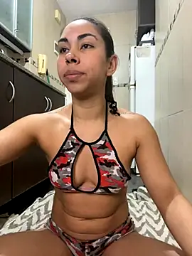 Snapshot of jessens144 chatting on November 19, 2025, 3:50 am jessens144 online show from November 19, 2025, 3:50 am