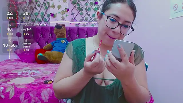 Snapshot of Estrella__sex chatting on September 20, 2025, 12:21 pm Estrella sex online show from September 20, 2025, 12:21 pm
