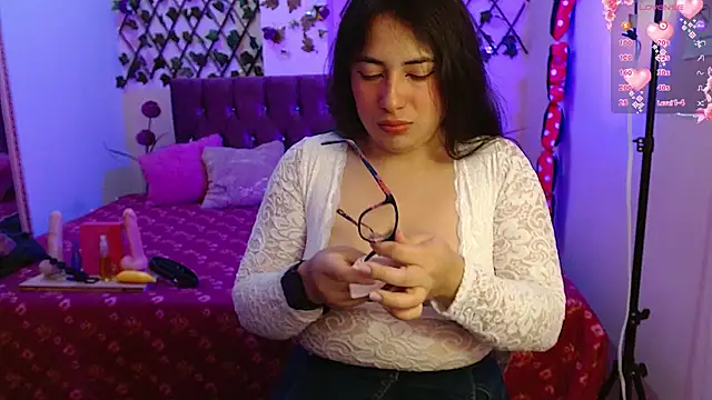 Snapshot of Estrella__sex chatting on February 12, 2026, 7:35 pm Estrella sex online show from February 12, 2026, 7:35 pm