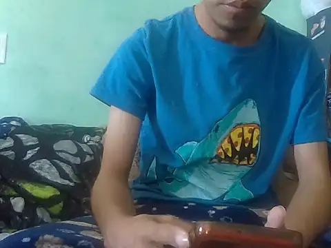 Snapshot of chicooxx chatting on February 21, 2026, 8:33 pm chicooxx online show from February 21, 2026, 8:33 pm