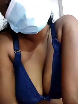 MickMicky online show from February 28, 2026, 4:23 am