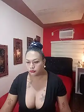 Snapshot of EmmaKantutera chatting on July 31, 2026, 12:04 pm EmmaKantutera online show from July 31, 2026, 12:04 pm