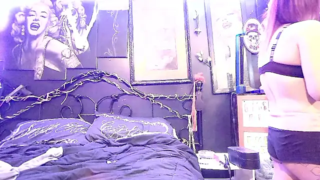 Splash Queen420 online show from January 14, 2026, 3:54 am