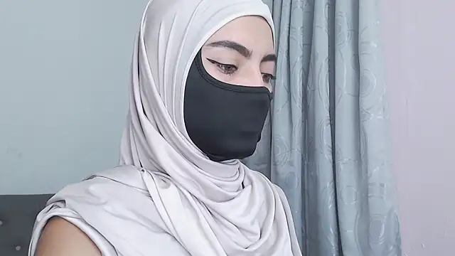 Snapshot of jade_nassar chatting on December 18, 2025, 9:07 pm jade nassar online show from December 18, 2025, 9:07 pm