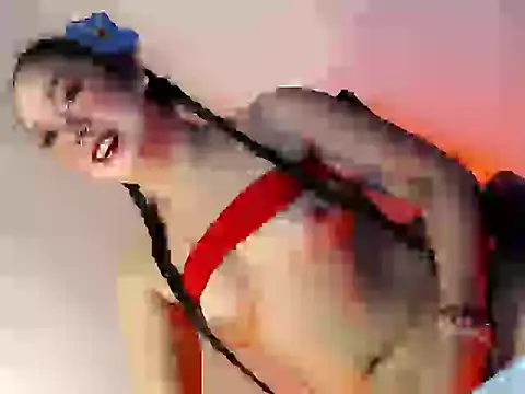 your hottest kim online show from November 8, 2025, 3:54 am