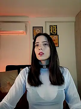 Snapshot of mishelkrave_ chatting on October 18, 2025, 1:07 am mishelkrave online show from October 18, 2025, 1:07 am