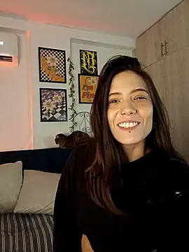 Snapshot of mishelkrave_ chatting on October 6, 2025, 1:40 am mishelkrave online show from October 6, 2025, 1:40 am