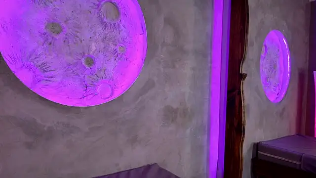 Snapshot of Katarina_Rostova chatting on October 25, 2025, 10:21 pm Katarina Rostova online show from October 25, 2025, 10:21 pm