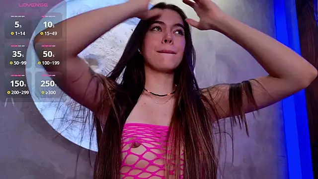 Snapshot of Katarina_Rostova chatting on October 27, 2025, 10:11 pm Katarina Rostova online show from October 27, 2025, 10:11 pm