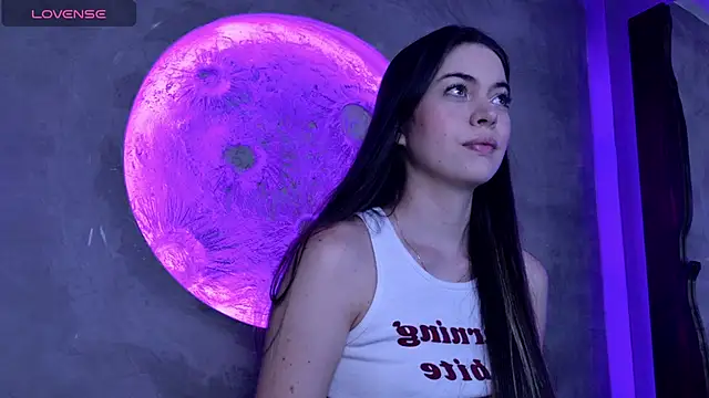 Snapshot of Katarina_Rostova chatting on October 24, 2025, 10:31 pm Katarina Rostova online show from October 24, 2025, 10:31 pm