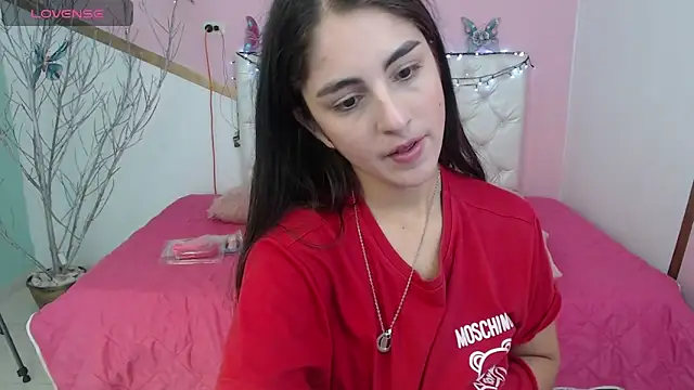 Snapshot of sofi_san chatting on September 15, 2025, 1:44 pm sofi san online show from September 15, 2025, 1:44 pm