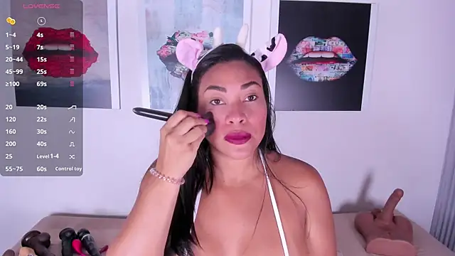 Monika-Ruiz online show from February 28, 2026, 2:17 pm