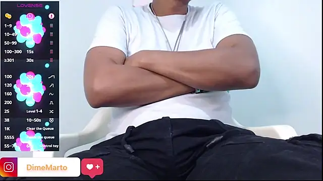 Snapshot of mike_black_22 chatting on June 2, 2026, 2:28 pm mike black 22 online show from June 2, 2026, 2:28 pm