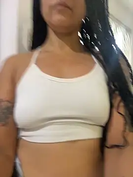 Snapshot of Samara_Hadi_ chatting on October 24, 2025, 9:47 pm Samara Hadi online show from October 24, 2025, 9:47 pm