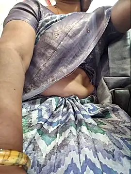 indianhotwife639 online show from April 12, 2026, 6:38 am