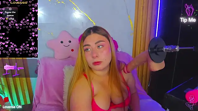 Snapshot of MiaBunny_mc chatting on December 4, 2025, 4:00 am MiaBunny mc online show from December 4, 2025, 4:00 am