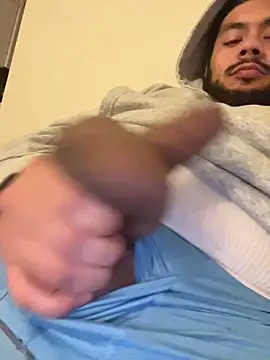 Snapshot of Bbrn69official chatting on January 6, 2026, 6:17 am Bbrn69official online show from January 6, 2026, 6:17 am