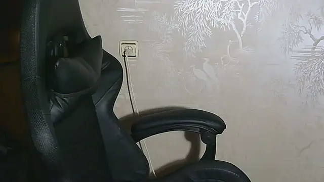 Snapshot of Victoria_ooo chatting on February 19, 2026, 4:48 pm Victoria ooo online show from February 19, 2026, 4:48 pm