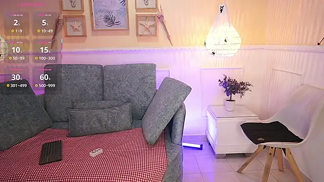 LoonaNyx online show from October 13, 2025, 11:34 am