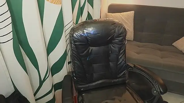 kathie lozada online show from November 11, 2025, 5:13 am