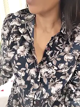 Shalu G online show from November 6, 2025, 6:50 am