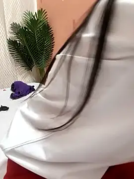 Shalu G online show from January 8, 2026, 5:41 pm