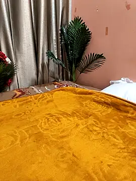 Shalu G online show from February 27, 2026, 2:23 am