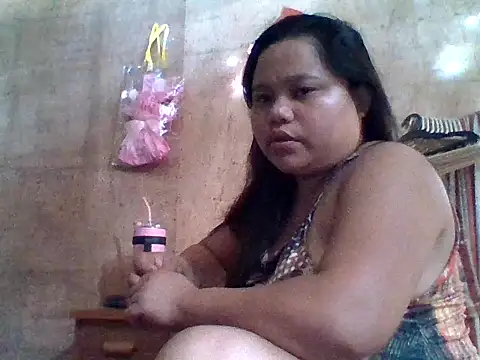 tender amy online show from October 19, 2025, 11:07 pm