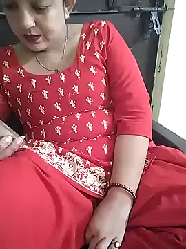 Snapshot of Diya-Sharmaa chatting on October 6, 2025, 5:41 am Diya-Sharmaa online show from October 6, 2025, 5:41 am