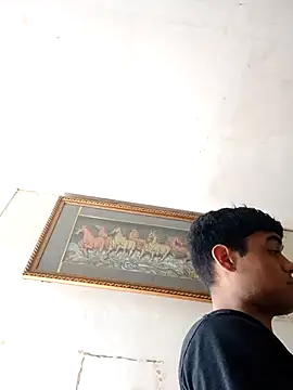 juanfritaa21 online show from December 15, 2025, 8:36 pm