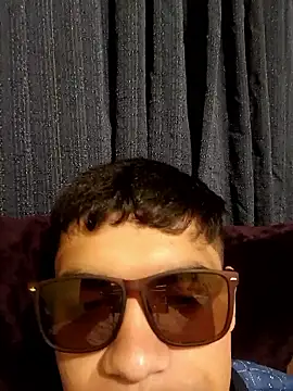 juanfritaa21 online show from December 21, 2025, 5:20 am