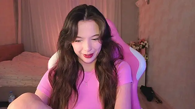 yuna sunshy online show from April 6, 2026, 1:34 am