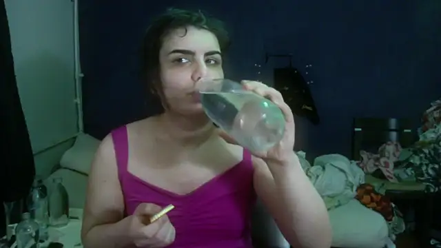 Snapshot of turkishTransEfsun chatting on December 21, 2025, 11:23 am turkishTransEfsun online show from December 21, 2025, 11:23 am