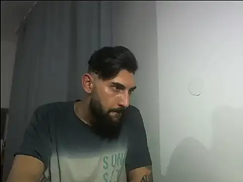 Snapshot of Alexgrc13 chatting on October 20, 2025, 10:54 pm Alexgrc13 online show from October 20, 2025, 10:54 pm