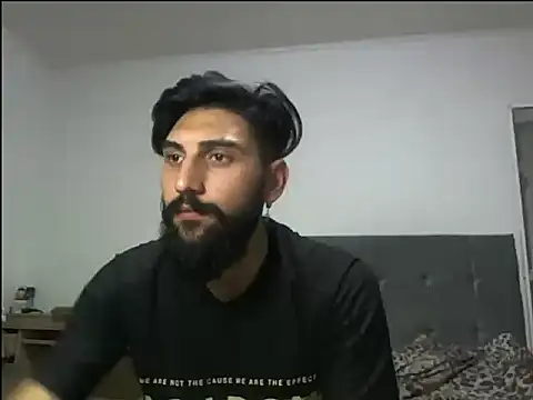 Snapshot of Alexgrc13 chatting on December 4, 2025, 3:22 pm Alexgrc13 online show from December 4, 2025, 3:22 pm