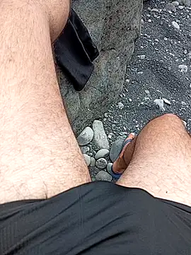 jr0625 online show from September 12, 2025, 3:12 pm