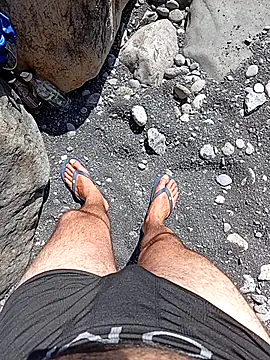 jr0625 online show from September 14, 2025, 3:34 pm