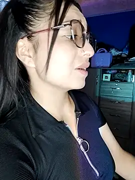 Snapshot of Mia___15 chatting on September 8, 2025, 8:19 pm Mia 15 online show from September 8, 2025, 8:19 pm