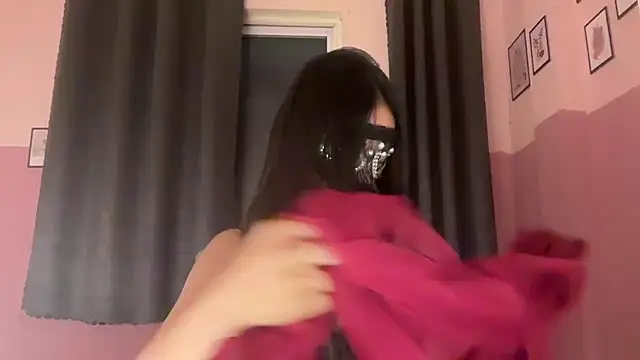 Snapshot of Mimi_love01 chatting on January 14, 2026, 5:55 am Mimi love01 online show from January 14, 2026, 5:55 am