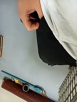 Spartacus514 online show from April 24, 2026, 7:43 am