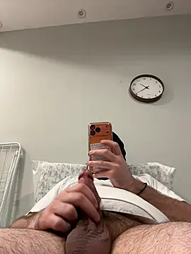 Spartacus514 online show from February 11, 2026, 8:41 pm