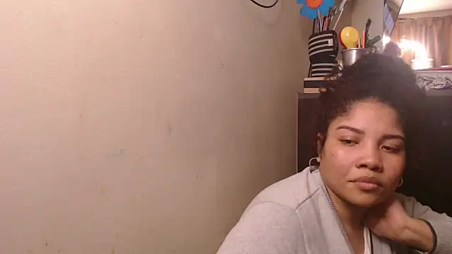 madelene online show from October 5, 2025, 3:41 am