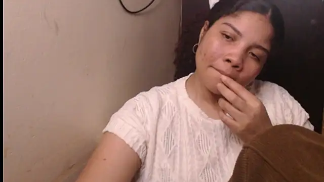 madelene online show from November 27, 2025, 12:55 am