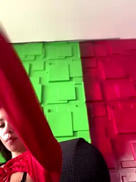 Snapshot of Linda_LS chatting on October 6, 2025, 1:45 pm Linda LS online show from October 6, 2025, 1:45 pm